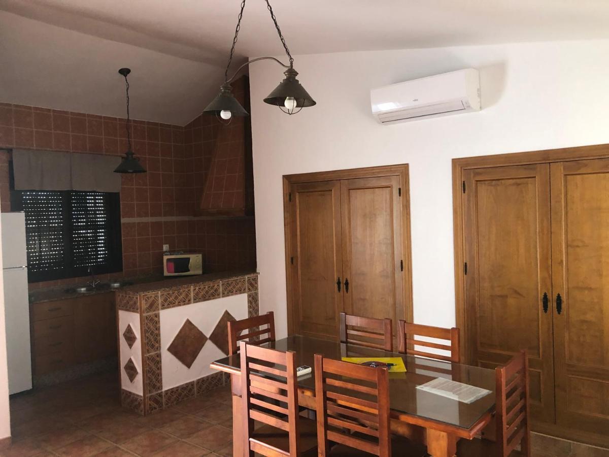 Chalet Ventura En Conil Коніль-де-ла-Фронтера Екстер'єр фото